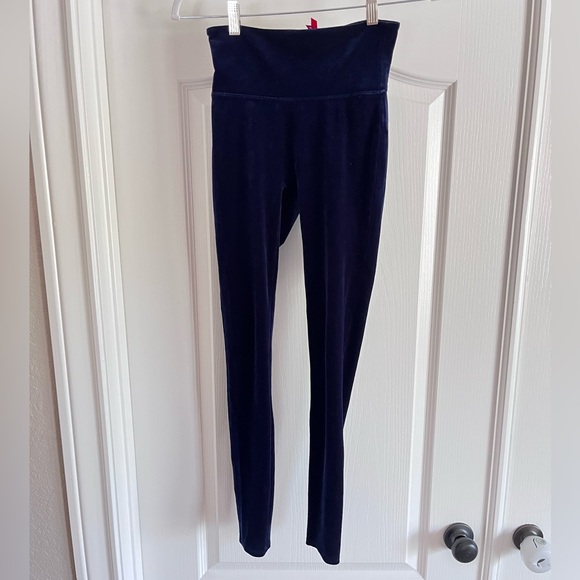 SPANX Blue Velvet High Waisted Leggings (s) - Picture 3 of 5